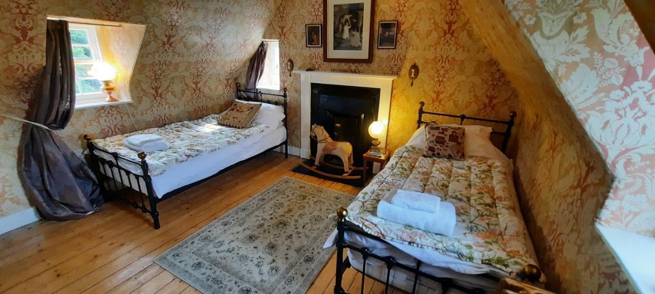 Lickleyhead Castle Villa Insch Bagian luar foto