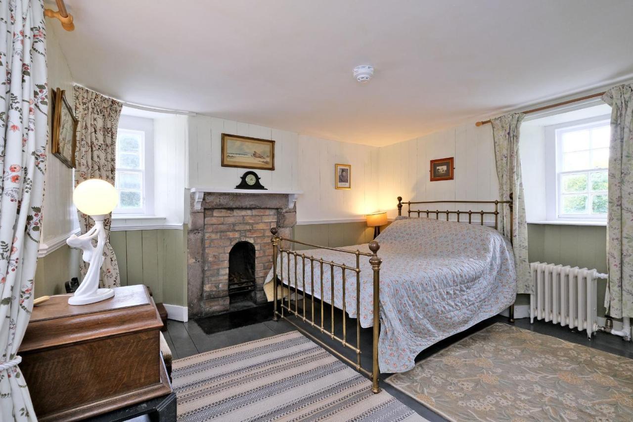 Lickleyhead Castle Villa Insch Bagian luar foto